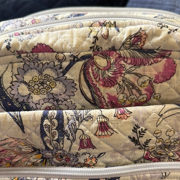 Vera Bradley XL CAMPUS backpack- hummingbird park - Picture 4 of 15